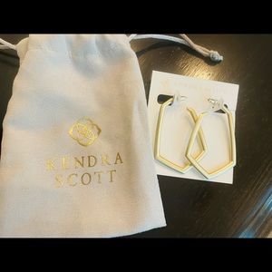 Kendra Scott hoop earrings